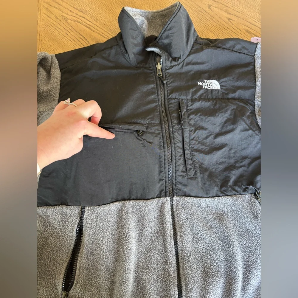 The North Face Men's Denali Two-Tone Performance Jacket - Picture 15 of 15